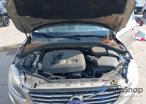 2015 Volvo Xc60 T5 Premier из США, поврежденный, VIN YV440MDK7F2675083